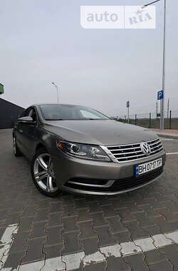 Купе Volkswagen CC / Passat CC 2012 в Миколаєві