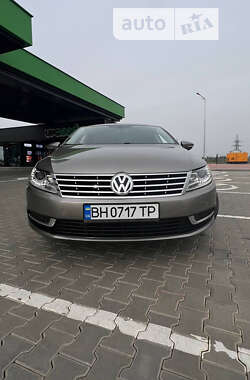 Купе Volkswagen CC / Passat CC 2012 в Миколаєві