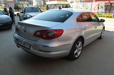 Купе Volkswagen CC / Passat CC 2009 в Львове