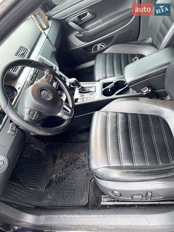 Купе Volkswagen CC / Passat CC 2010 в 