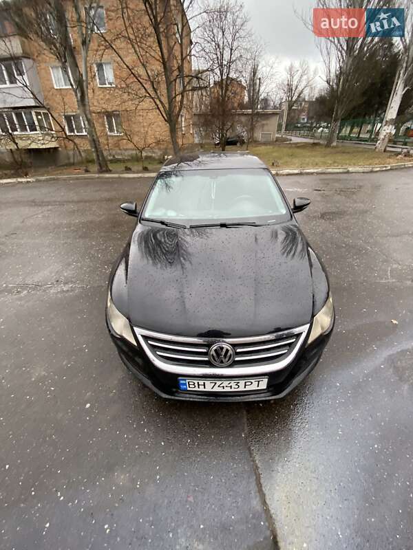 Купе Volkswagen CC / Passat CC 2010 в Вознесенске
