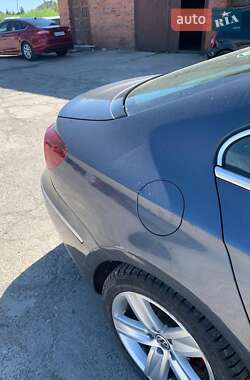 Купе Volkswagen CC / Passat CC 2012 в 