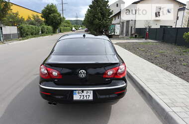 Купе Volkswagen CC / Passat CC 2010 в Львове
