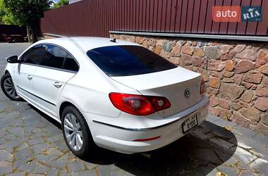 Купе Volkswagen CC / Passat CC 2010 в 