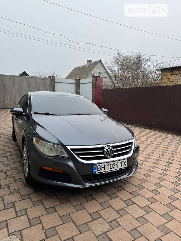 Купе Volkswagen CC / Passat CC 2011 в Одесі