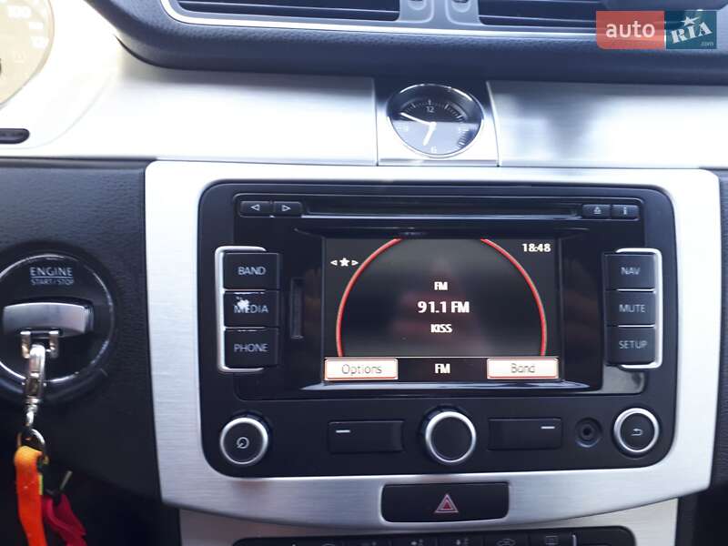Купе Volkswagen CC / Passat CC 2011 в Львові