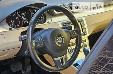 Купе Volkswagen CC / Passat CC 2013 в Киеве