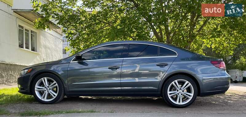 Купе Volkswagen CC / Passat CC 2013 в Подольске