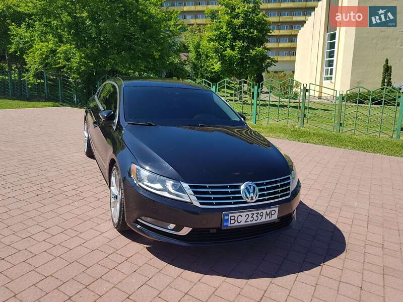 Купе Volkswagen CC / Passat CC 2013 в Трускавці