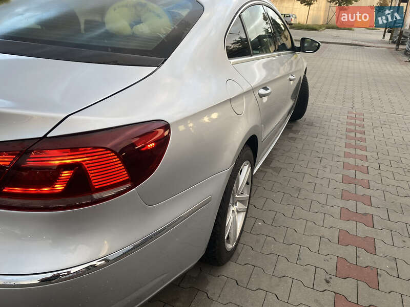Купе Volkswagen CC / Passat CC 2012 в 