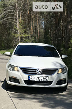 Купе Volkswagen CC / Passat CC 2011 в Ковеле