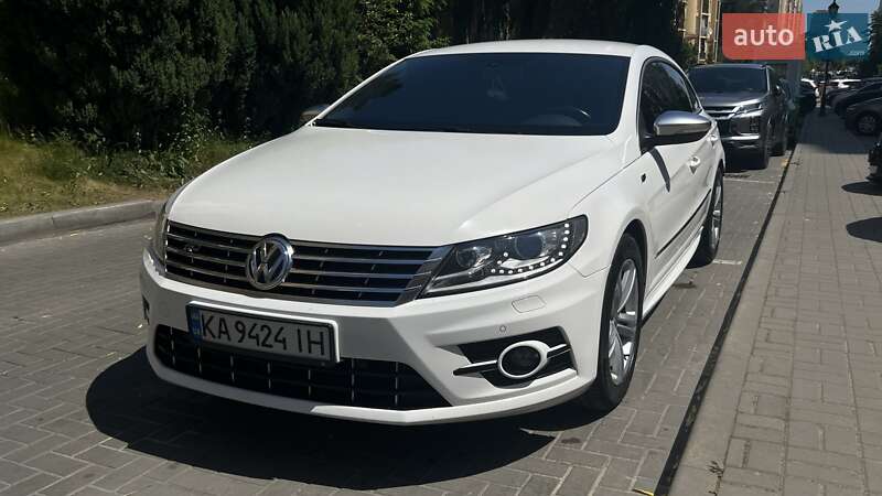 Купе Volkswagen CC / Passat CC 2013 в Киеве
