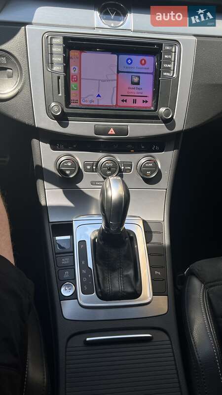 Купе Volkswagen CC / Passat CC 2013 в Киеве