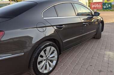 Купе Volkswagen CC / Passat CC 2012 в Ровно