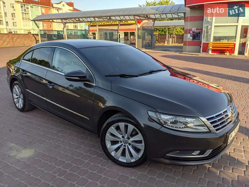 Купе Volkswagen CC / Passat CC 2012 в Рівному