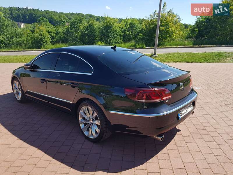 Купе Volkswagen CC / Passat CC 2013 в Трускавці