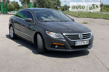 Купе Volkswagen CC / Passat CC 2011 в Харкові