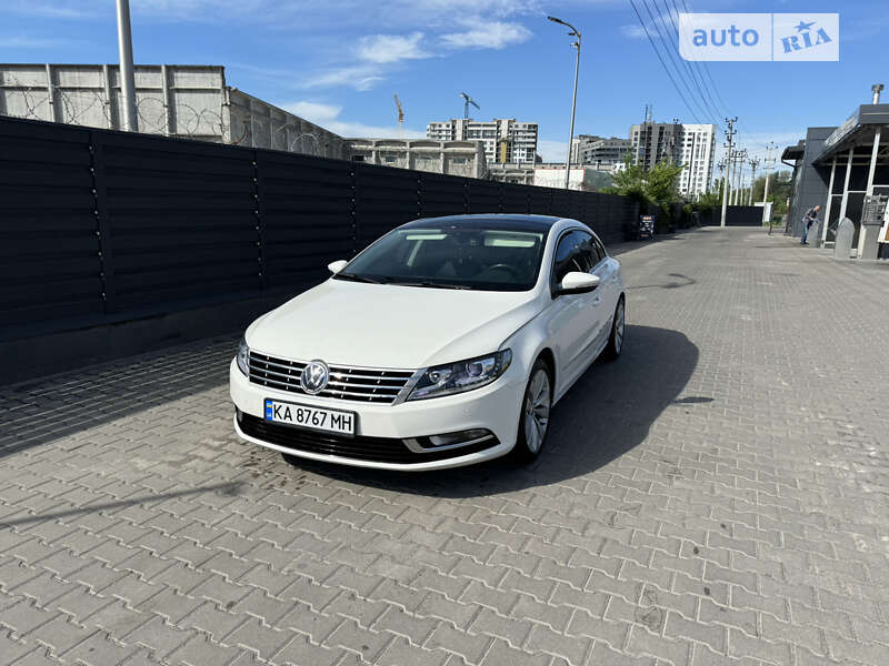 Купе Volkswagen CC / Passat CC 2013 в Киеве