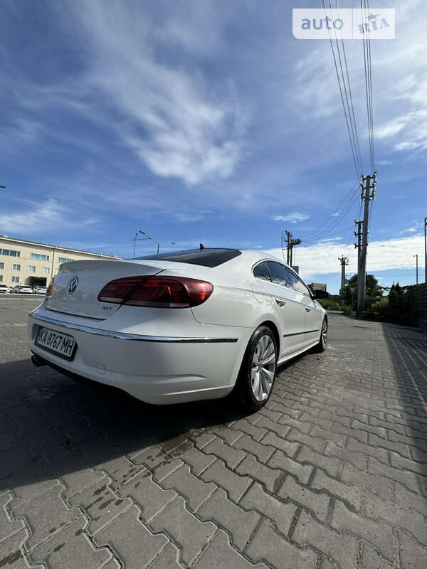 Купе Volkswagen CC / Passat CC 2013 в Киеве