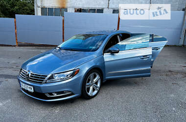 Купе Volkswagen CC / Passat CC 2012 в Киеве