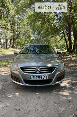 Купе Volkswagen CC / Passat CC 2011 в Дніпрі