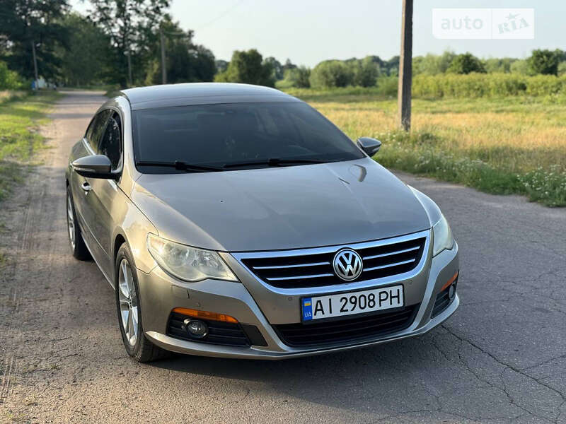 Купе Volkswagen CC / Passat CC 2009 в Переяславі