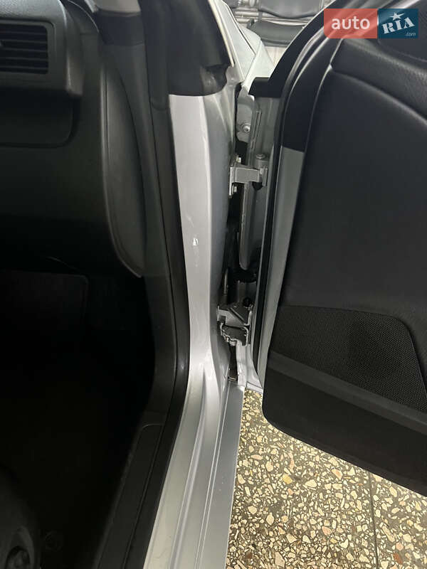 Купе Volkswagen CC / Passat CC 2010 в Виннице