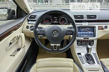 Купе Volkswagen CC / Passat CC 2012 в Дніпрі