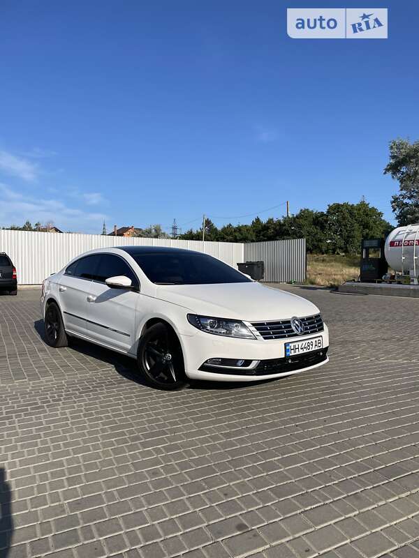 Купе Volkswagen CC / Passat CC 2012 в Одесі