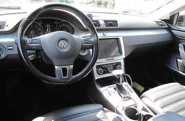 Купе Volkswagen CC / Passat CC 2010 в Києві