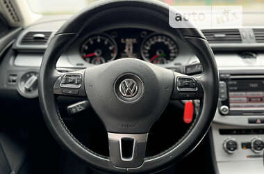 Купе Volkswagen CC / Passat CC 2012 в Червонограді