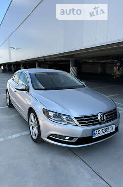 Купе Volkswagen CC / Passat CC 2012 в Ужгороді