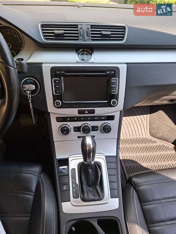 Купе Volkswagen CC / Passat CC 2013 в Ивано-Франковске