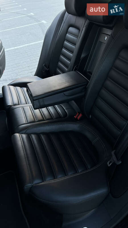 Купе Volkswagen CC / Passat CC 2013 в Киеве