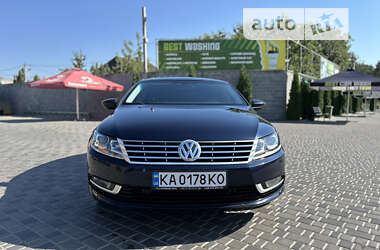 Купе Volkswagen CC / Passat CC 2012 в Киеве