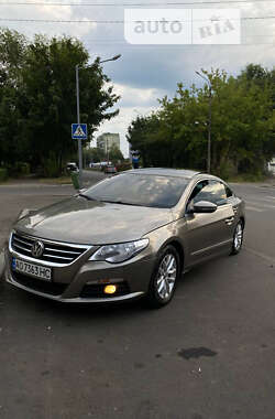 Купе Volkswagen CC / Passat CC 2010 в Мукачево