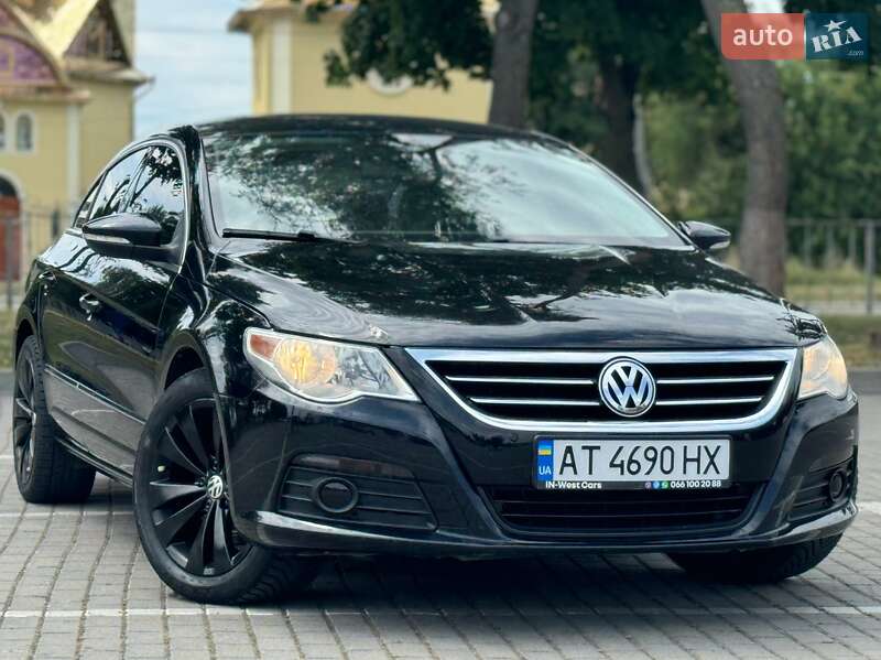 Купе Volkswagen CC / Passat CC 2011 в Коломые