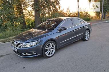 Купе Volkswagen CC / Passat CC 2012 в Ромнах