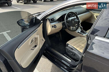 Купе Volkswagen CC / Passat CC 2012 в 