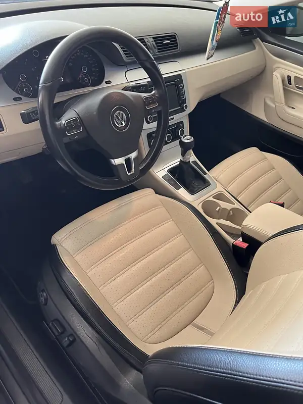 Volkswagen CC / Passat CC