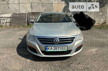 Купе Volkswagen CC / Passat CC 2010 в Киеве