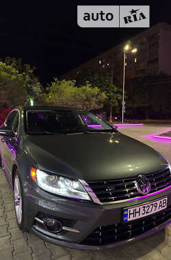 Купе Volkswagen CC / Passat CC 2013 в Томашполі