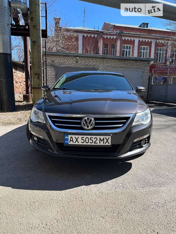 Купе Volkswagen CC / Passat CC 2010 в Харькове