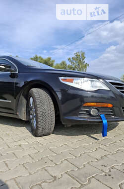 Купе Volkswagen CC / Passat CC 2010 в Дрогобыче