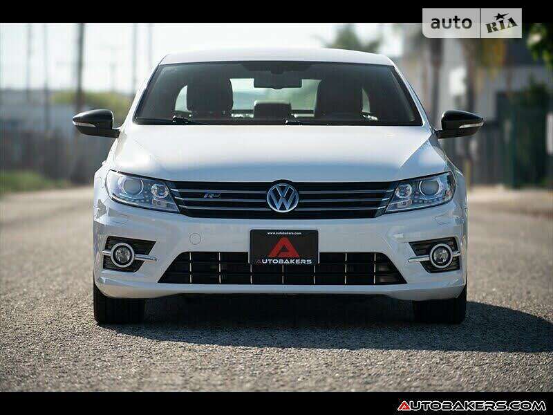 Купе Volkswagen CC / Passat CC 2015 в Львові