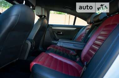 Купе Volkswagen CC / Passat CC 2015 в 