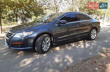 Купе Volkswagen CC / Passat CC 2010 в Херсоне