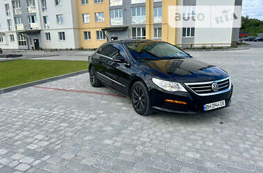 Купе Volkswagen CC / Passat CC 2010 в Тернополе