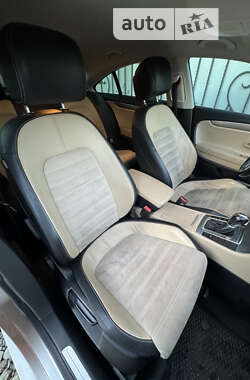 Купе Volkswagen CC / Passat CC 2013 в 