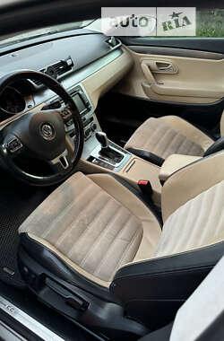 Купе Volkswagen CC / Passat CC 2013 в 